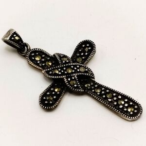 Dainty Vintage Sterling Silver Necklace With Marcasite Christian Cross Pendant